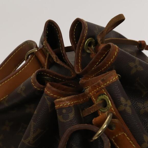 LOUIS VUITTON Monogram Noe Shoulder Bag M42224 - Picture 6 of 16